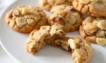 Keto Macadamia & White Chocolate Cookies