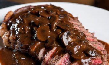 Keto Steak with Red Wine Mushroom Gravy